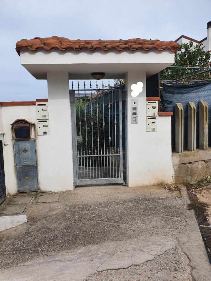 Casa Dell'Ape Maia Apartment Термоли Екстериор снимка