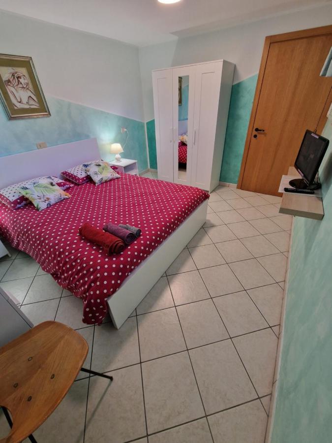 Casa Dell'Ape Maia Apartment Термоли Екстериор снимка